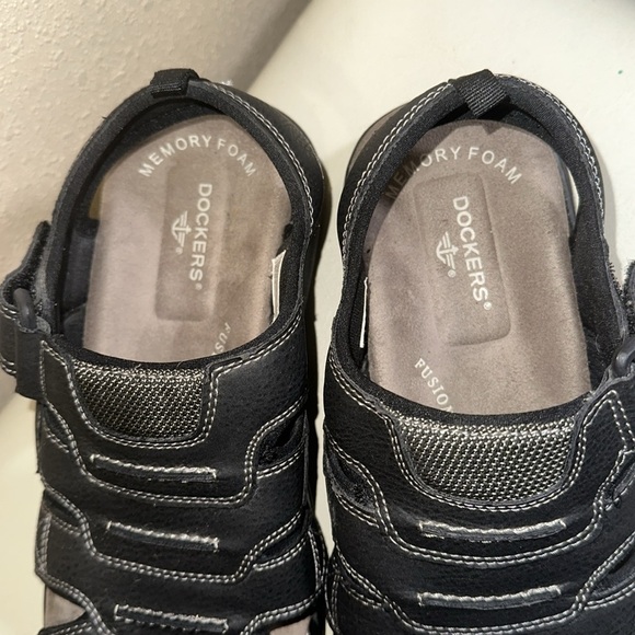 Dockers sandals size 11 - Picture 2 of 6